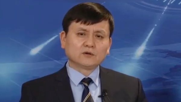 张文宏再谈AI：“灵魂”与“共情”无法被取代